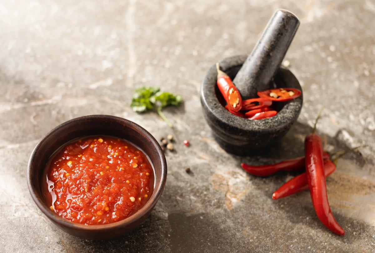Rezept für hausgemachte Sriracha-Sauce